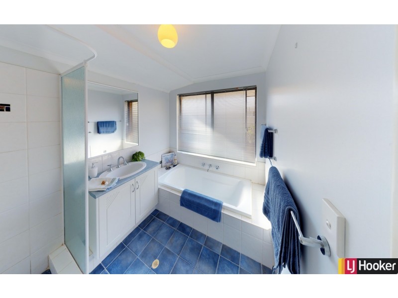 87 Midsummer Circle, Pinjarra WA 6208