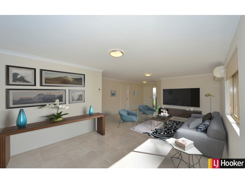 38 Paradise Circuit, Halls Head WA 6210