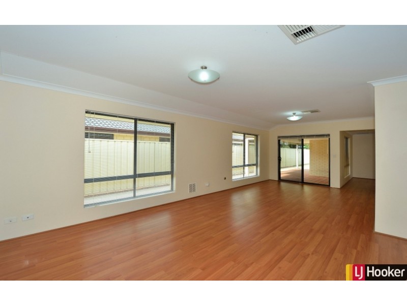 7A Roy Road, Coodanup WA 6210