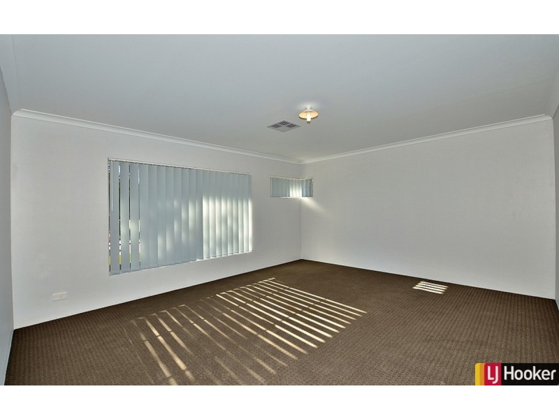 97 Queen Parade, Wannanup WA 6210