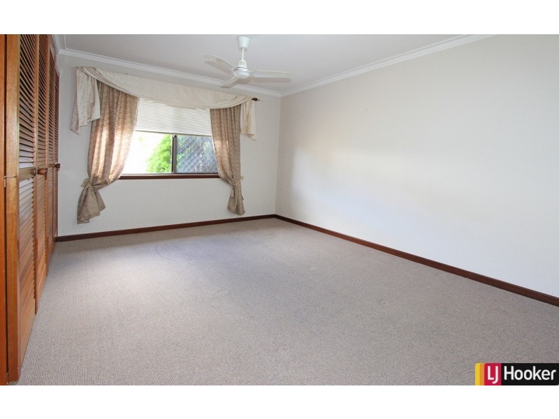 9/11 Leslie Street, Dudley Park WA 6210