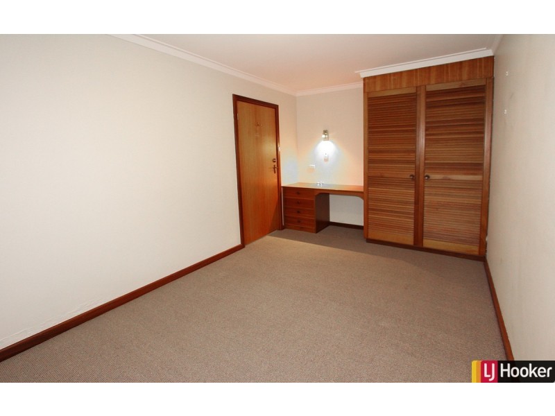 9/11 Leslie Street, Dudley Park WA 6210