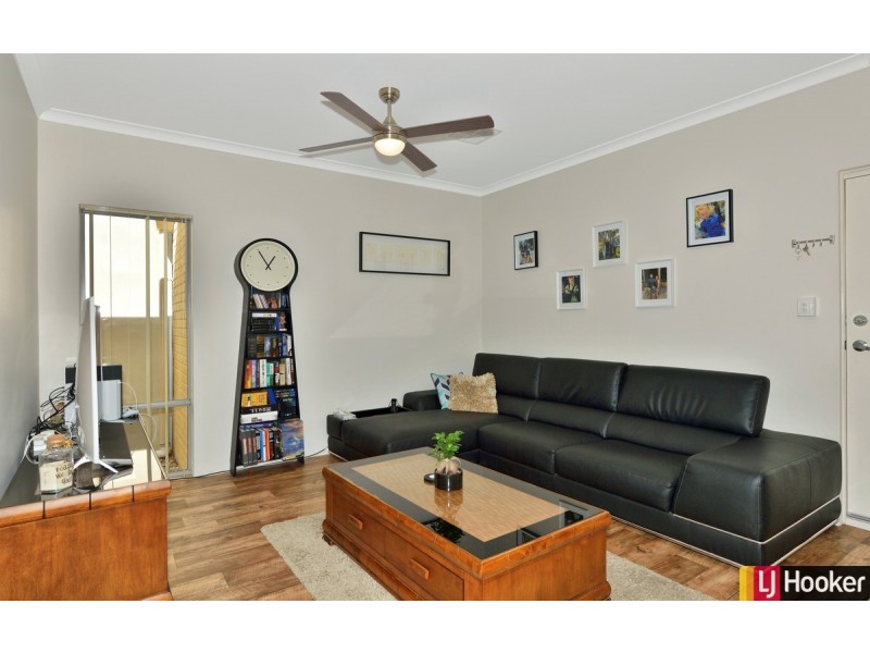 42 Whimbrel Crescent, Coodanup WA 6210