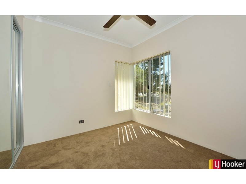 42 Whimbrel Crescent, Coodanup WA 6210