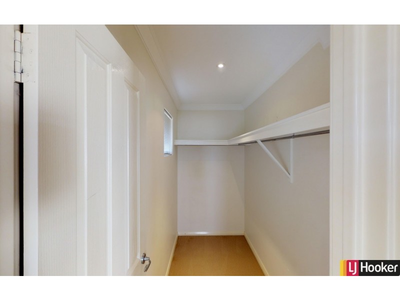 17 Zamia Loop, Wannanup WA 6210