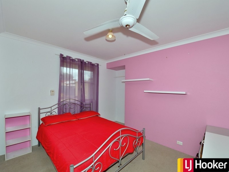 8 Allora Close, Dudley Park WA 6210