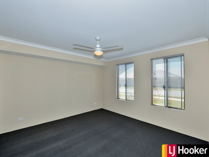 24 Geographe Bay Pass, Secret Harbour WA 6173