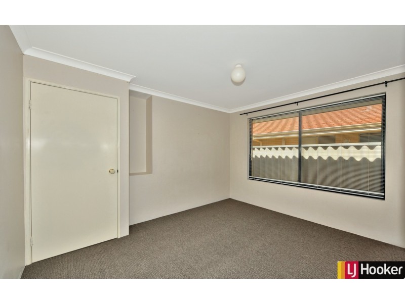 54 Ronsard Drive, San Remo WA 6210