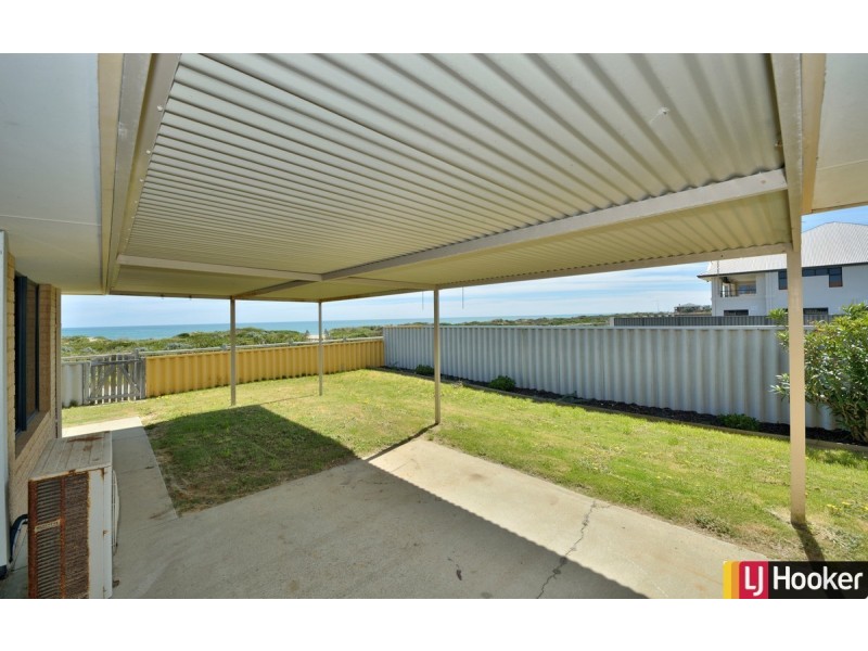 54 Ronsard Drive, San Remo WA 6210