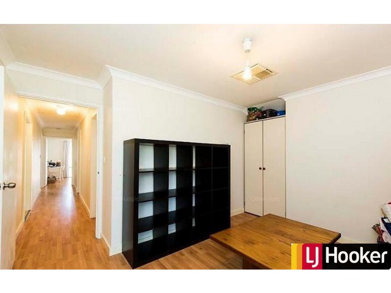 49 Carina Circle, Halls Head WA 6210