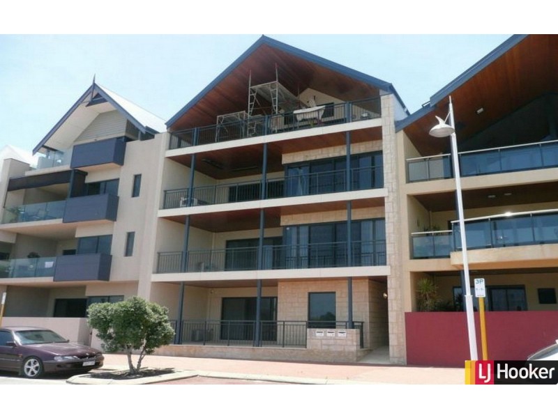 1/20 Spinnaker Quays, Mandurah WA 6210