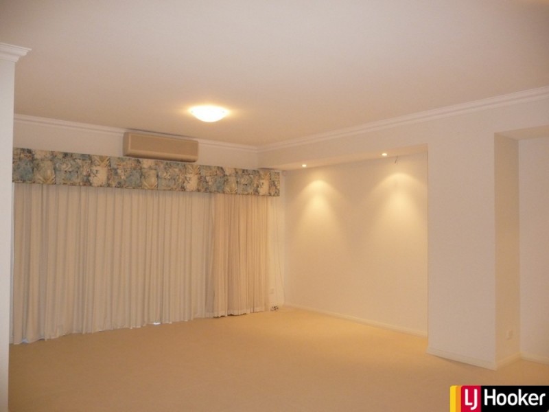 1/20 Spinnaker Quays, Mandurah WA 6210