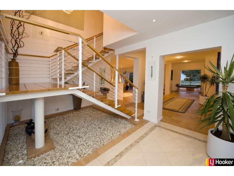 9 Siska Court, Halls Head WA 6210