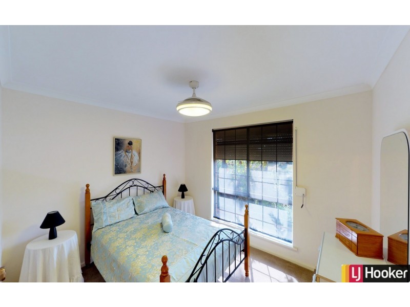 20 Dorothy Avenue, Falcon WA 6210