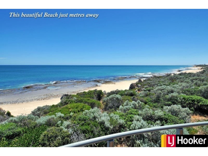 227 Peelwood Parade, Halls Head WA 6210
