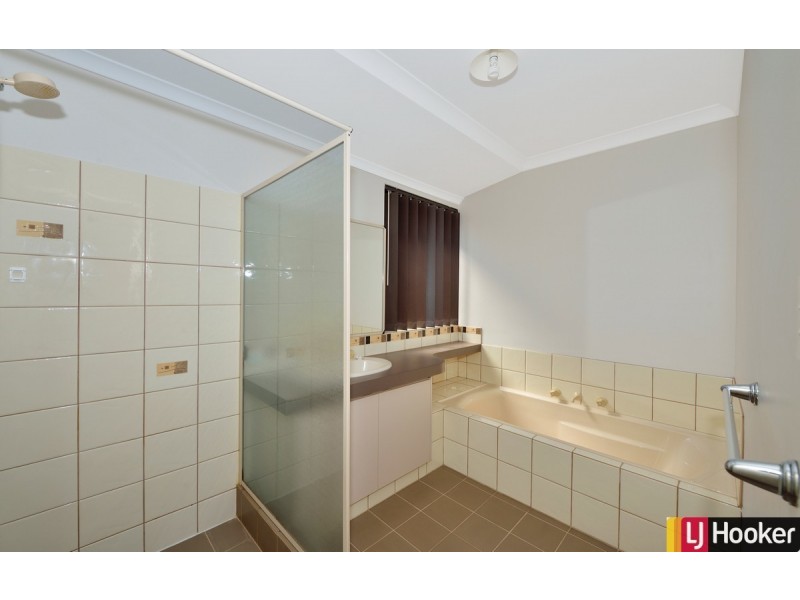 21 Loretta Parkway, Lakelands WA 6180