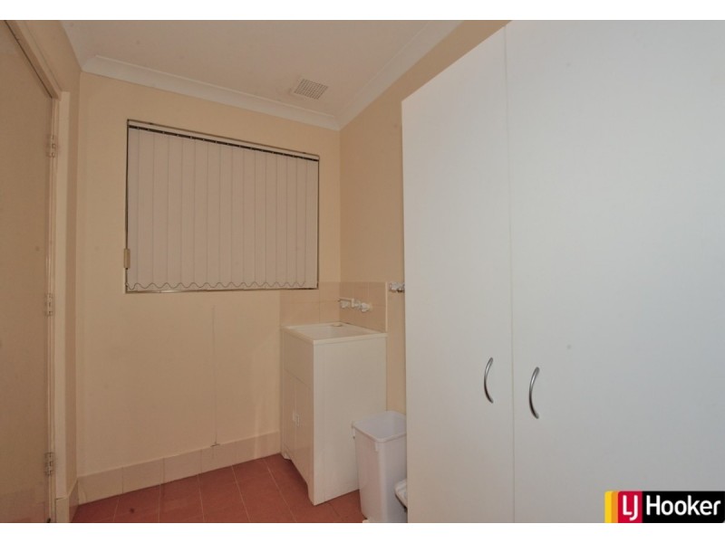 77B Leighton Road, Halls Head WA 6210