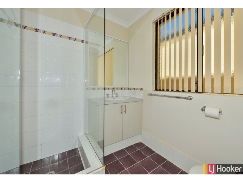 6 Lismore Ridge, Lakelands WA 6180