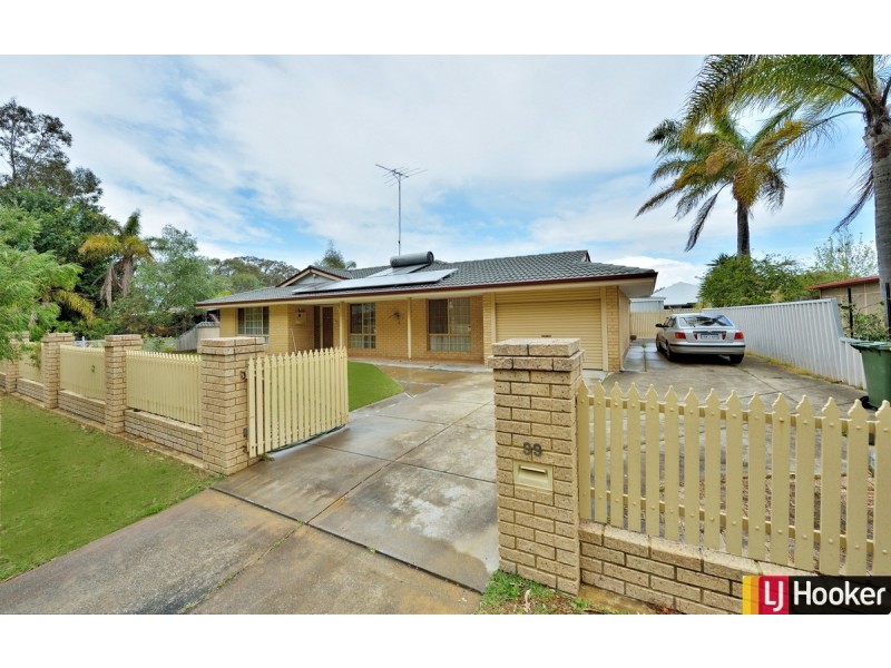 99 Murdoch Drive, Greenfields WA 6210