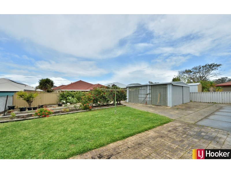 99 Murdoch Drive, Greenfields WA 6210