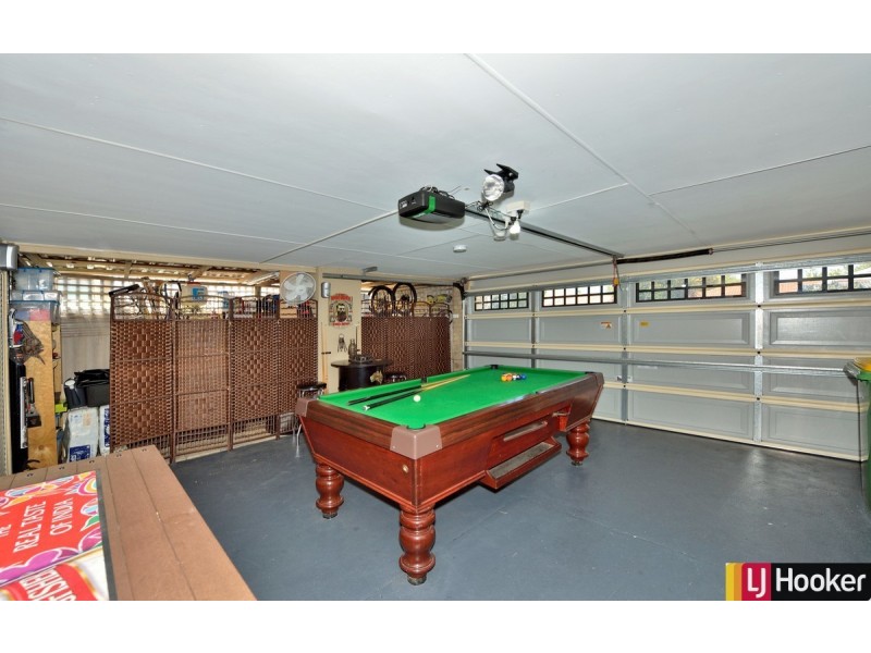 56 Montebourg Meander, Port Kennedy WA 6172