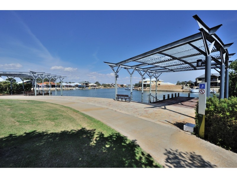 38/1 Mariners Cove Drive, Dudley Park WA 6210