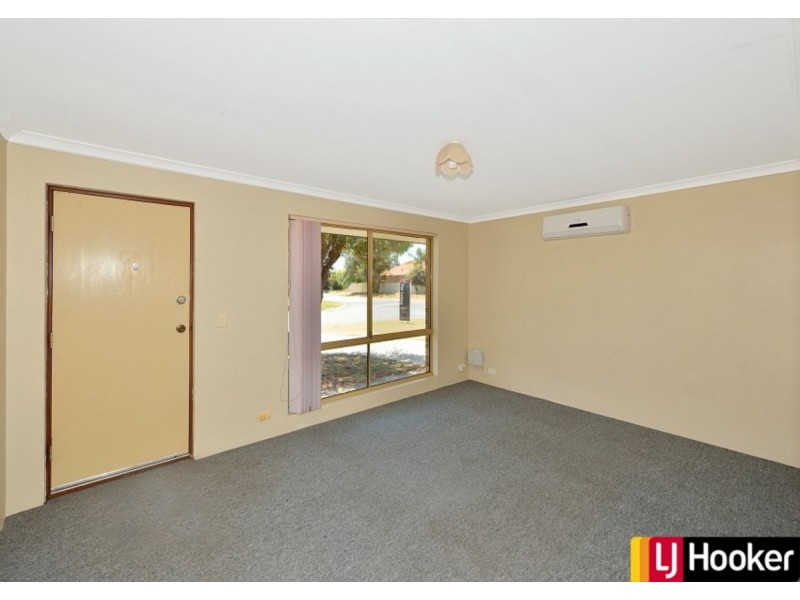 2 Penrith Street, Dudley Park WA 6210