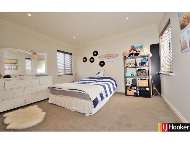 29 Sirrocco Drive, Erskine WA 6210