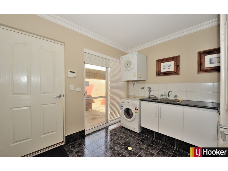 29 Sirrocco Drive, Erskine WA 6210