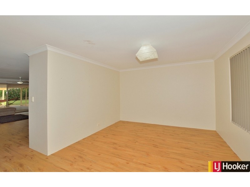 10 Esprit Parkway, Greenfields WA 6210