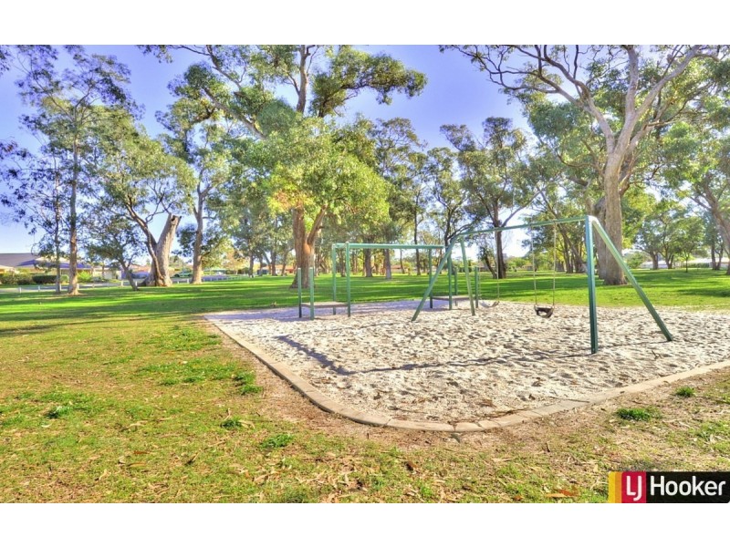 10 Esprit Parkway, Greenfields WA 6210