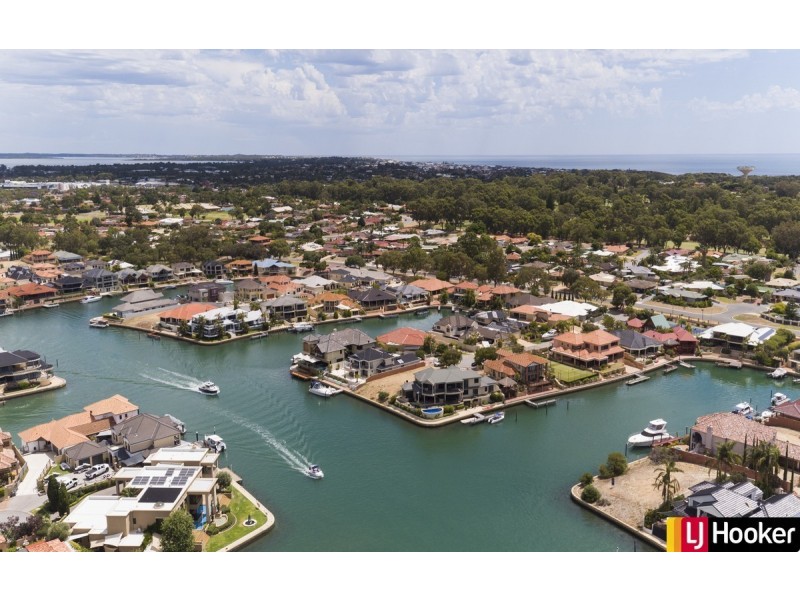 34 Santavea Mews, Halls Head WA 6210