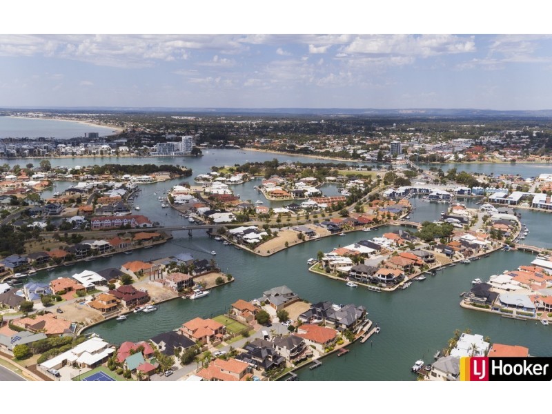 34 Santavea Mews, Halls Head WA 6210