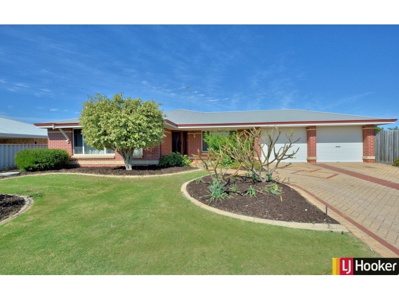 12 Monclair Court, Meadow Springs WA 6210