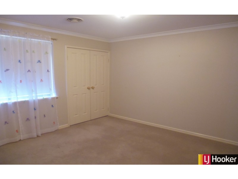 24 Montego Way, Halls Head WA 6210