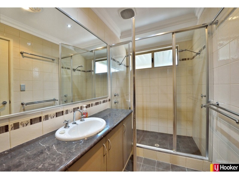 40 Chatsworth Drive, Erskine WA 6210