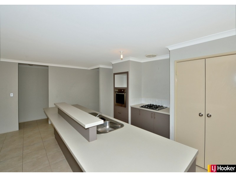 18 Asper Way, Halls Head WA 6210