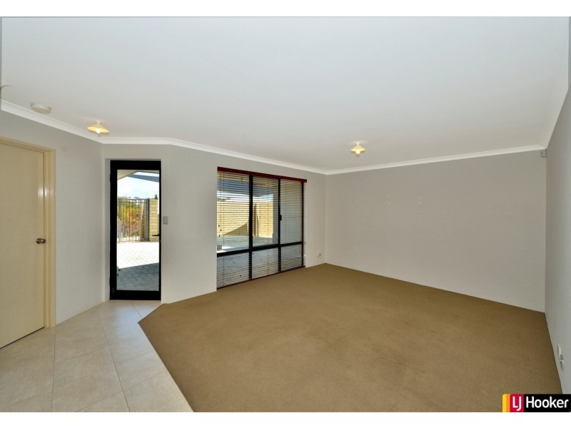 18 Asper Way, Halls Head WA 6210