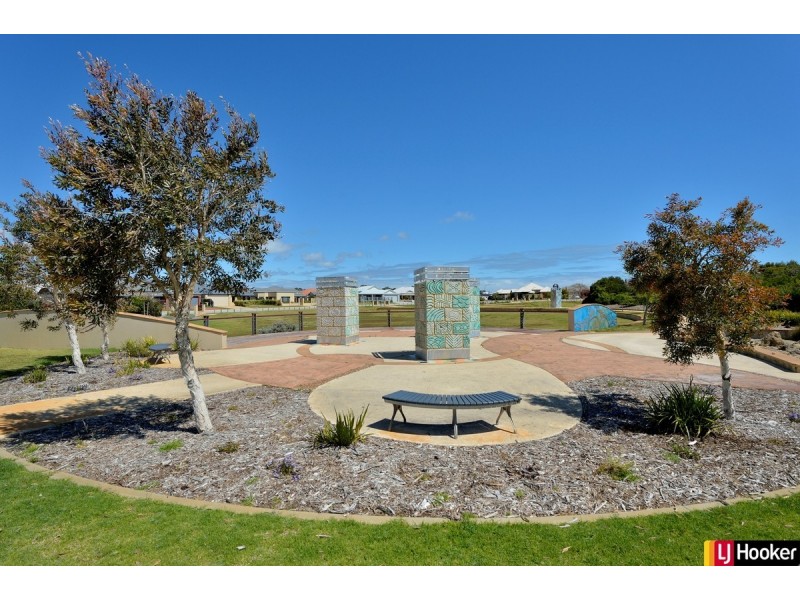 18 Asper Way, Halls Head WA 6210