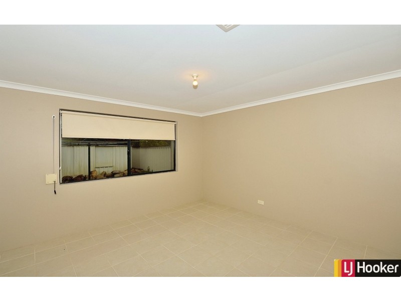 57 Coodanup Drive, Dudley Park WA 6210