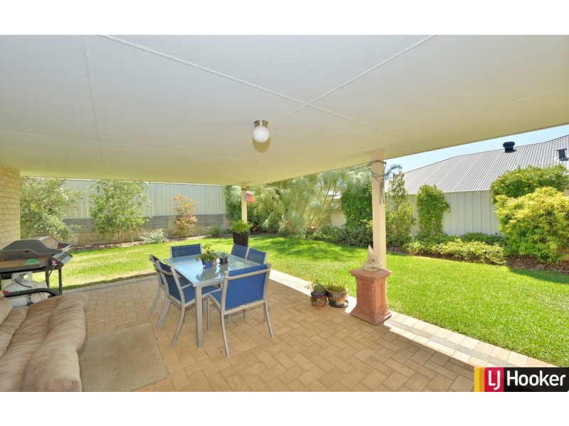 9 Argyle Fairway, Lakelands WA 6180