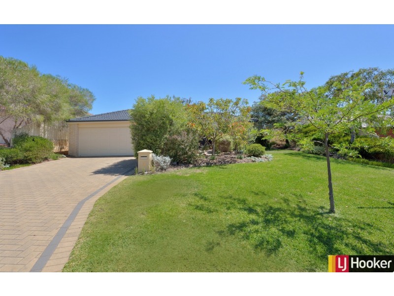 9 Argyle Fairway, Lakelands WA 6180