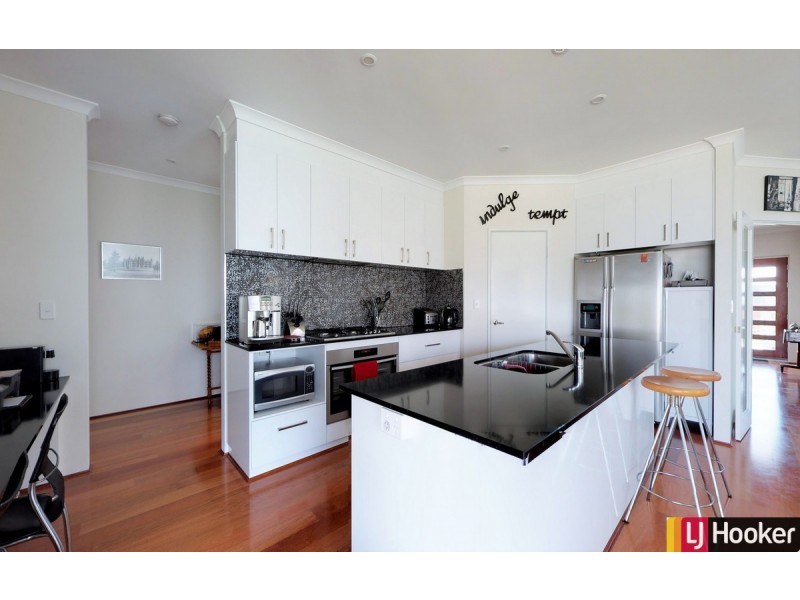 26 Hawley Way, Madora Bay WA 6210