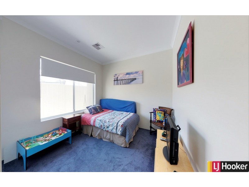 26 Hawley Way, Madora Bay WA 6210