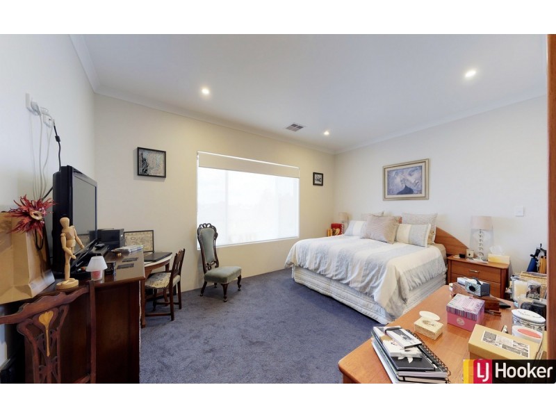 26 Hawley Way, Madora Bay WA 6210