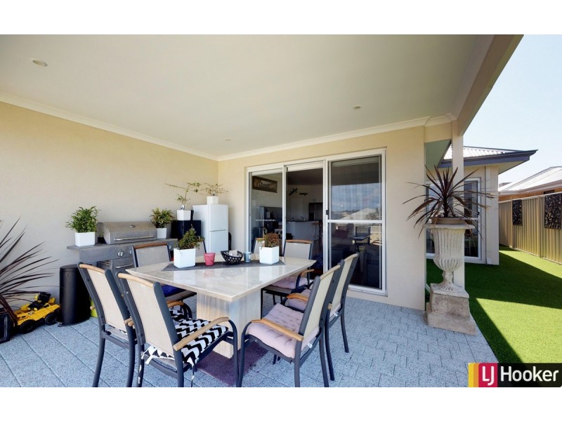 26 Hawley Way, Madora Bay WA 6210