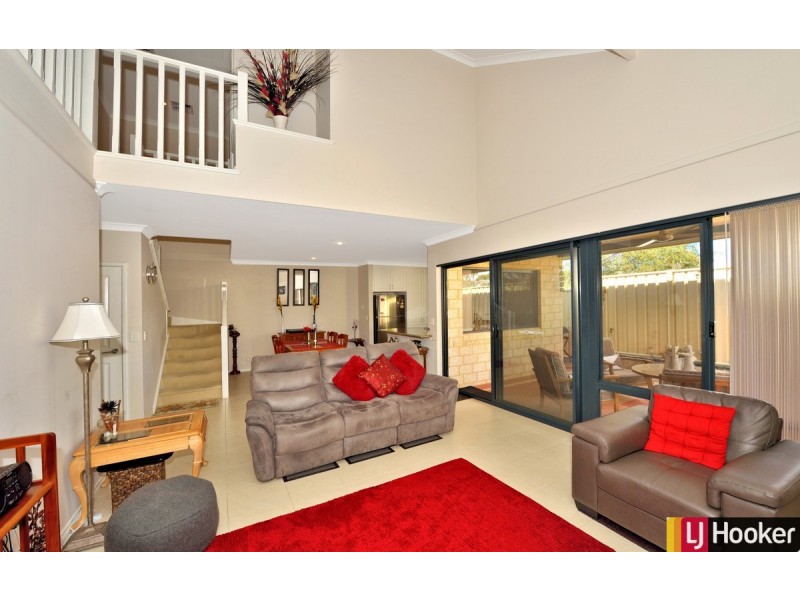 2/83 Tuckey Street, Mandurah WA 6210