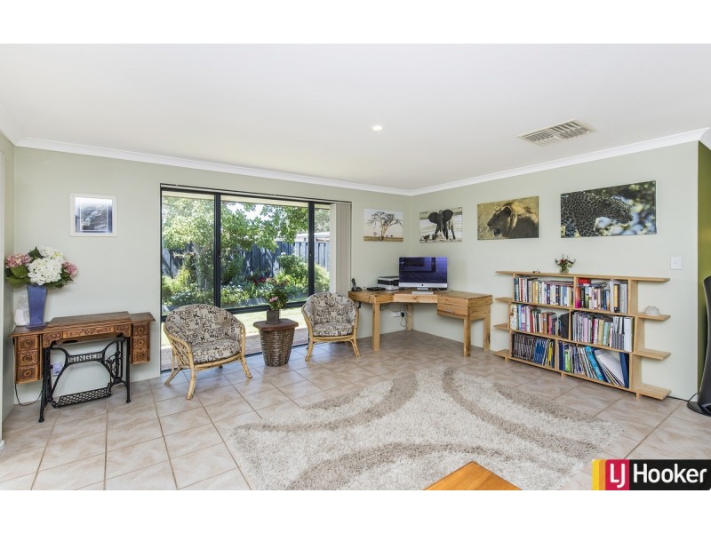 5 Aldenham Heights, Halls Head WA 6210