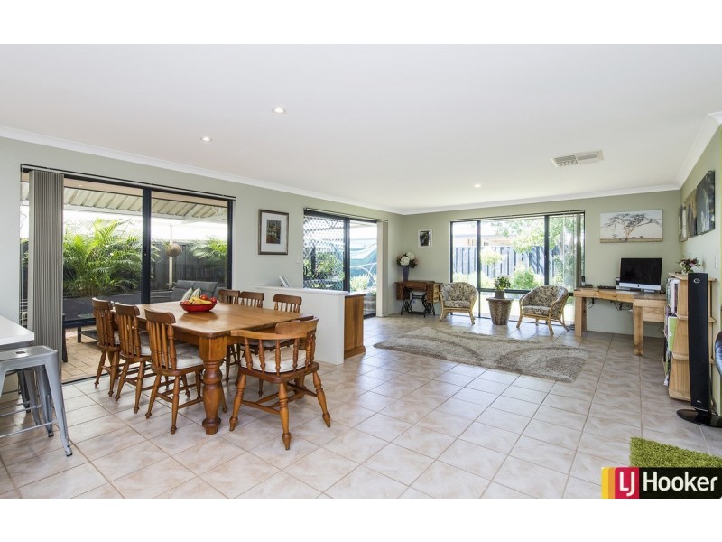 5 Aldenham Heights, Halls Head WA 6210