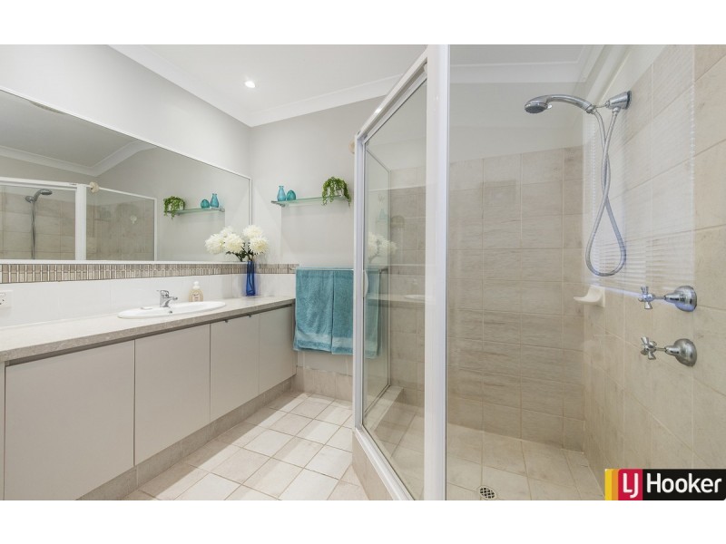 5 Aldenham Heights, Halls Head WA 6210